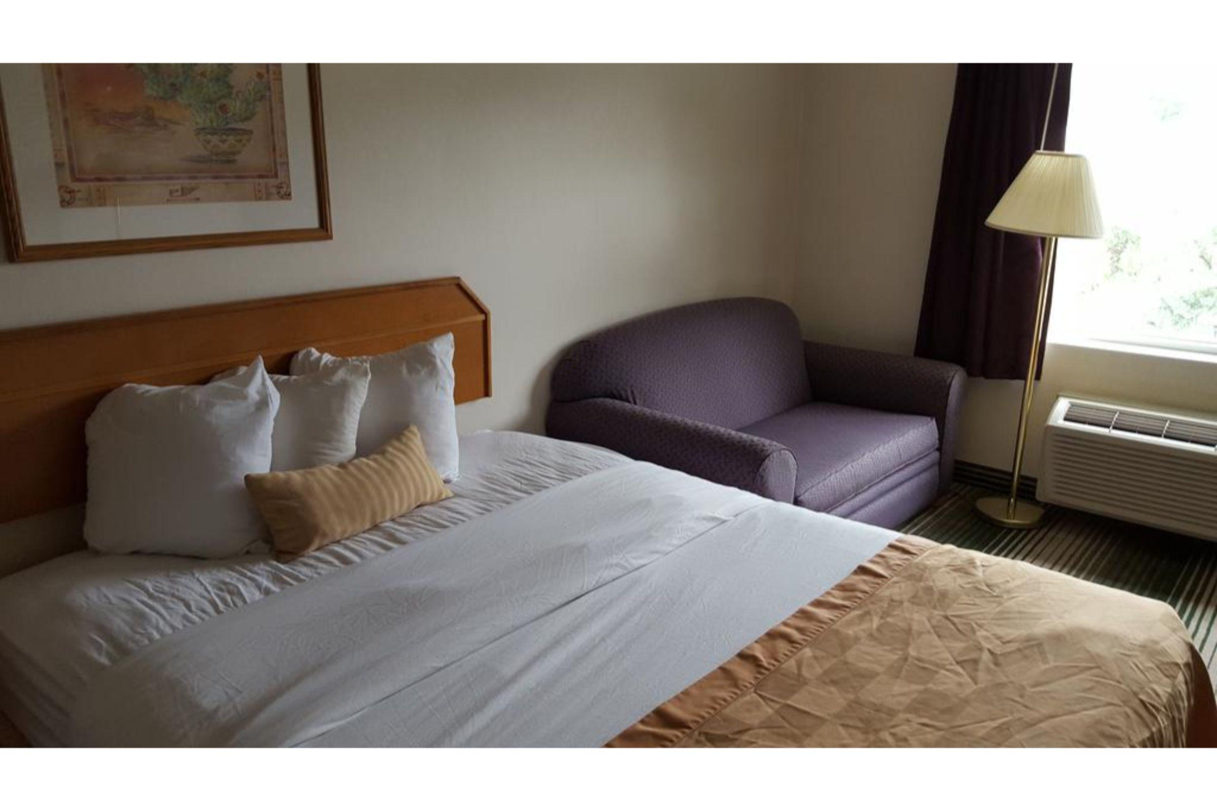 Rodeway Inn Central Колорадо Спрингс Екстериор снимка